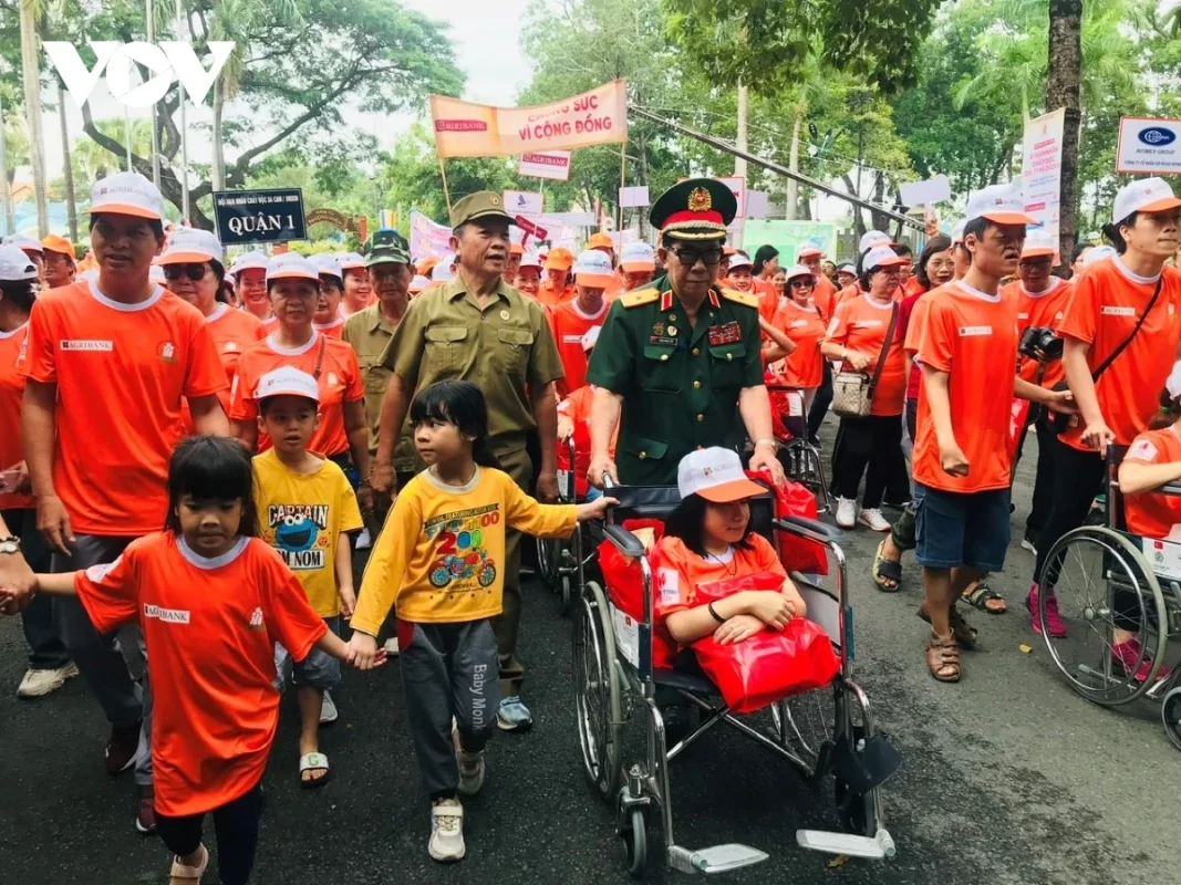 Chương trình Đi bộ đồng hành vì nạn nhân chất độc da cam/dioxin Việt Nam năm 2024 tại TP.HCM (ảnh: Ngọc Xuân)