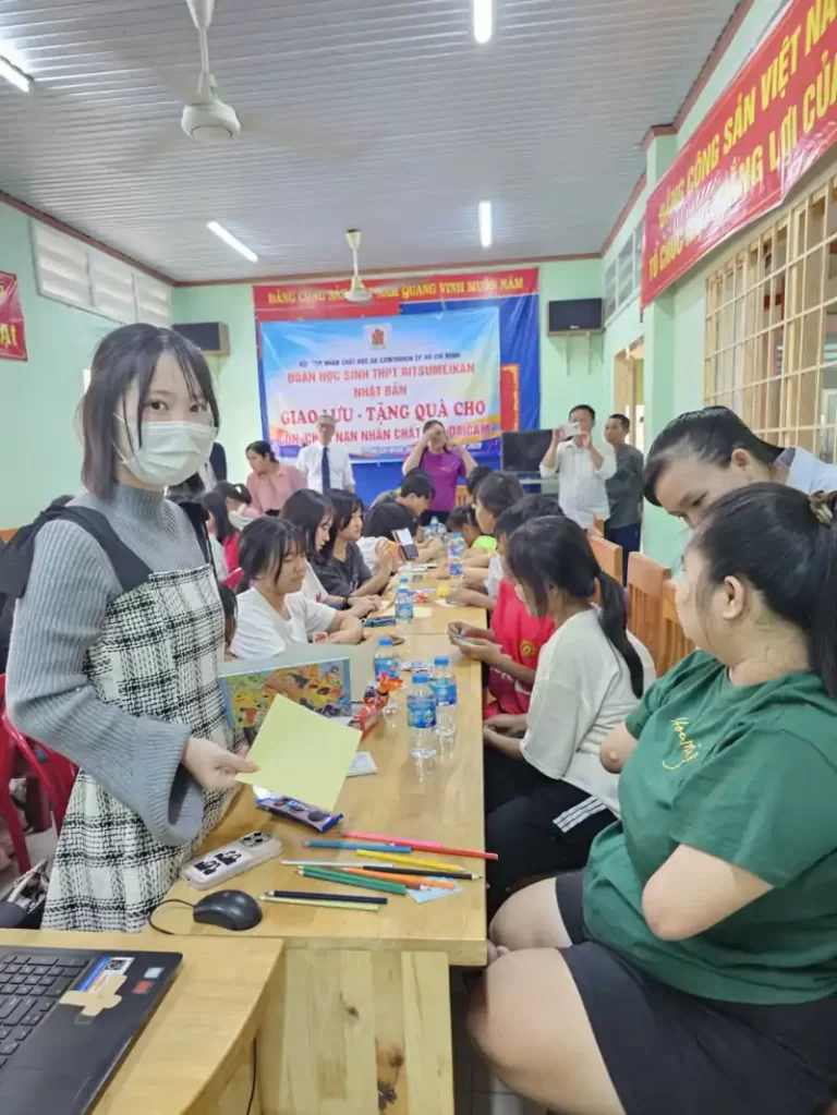 Lan tỏa yêu thương – Lớp học đặc biệt